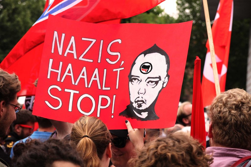 Antifaschismus in seiner bekanntesten Form: Auf Demonstrationen.